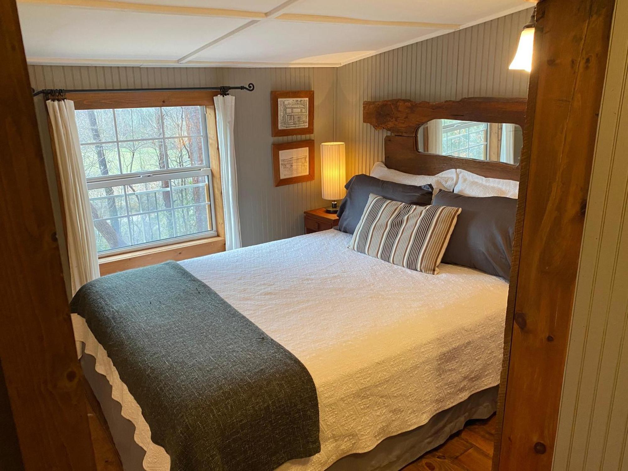 Convenient Cottage-Hot Tub, 4 Minutes To Dahlonega Esterno foto