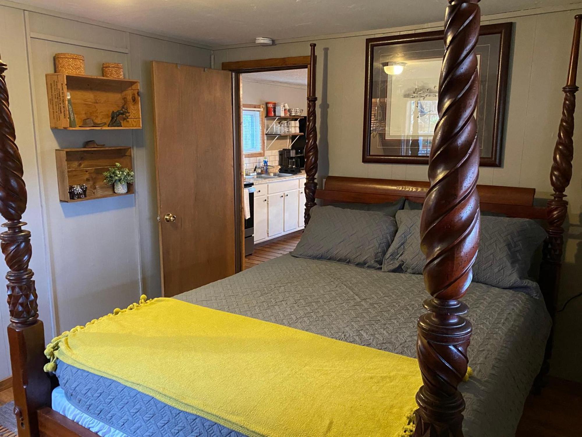 Convenient Cottage-Hot Tub, 4 Minutes To Dahlonega Esterno foto